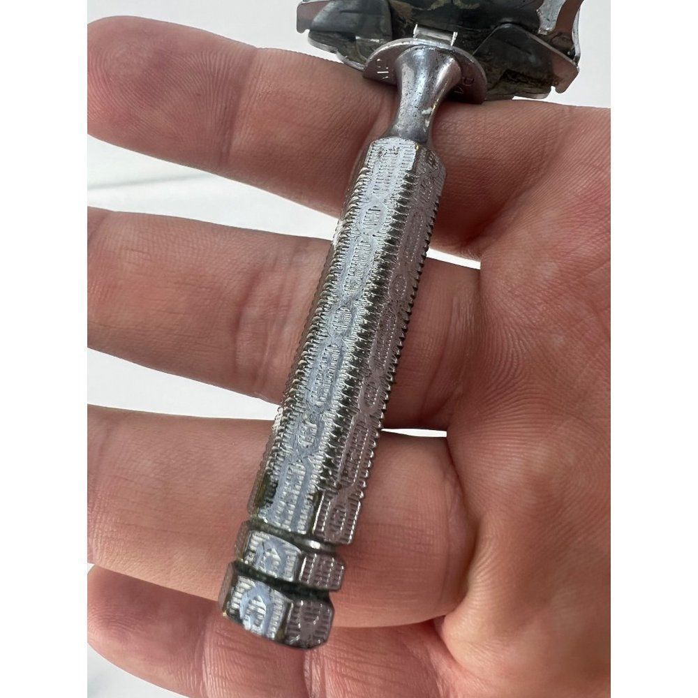 GEM 1912 Short Handle for Single Edge Safety Razor - Picture 5 of 5